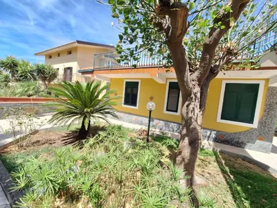 Giardino di Terrazza Sul Mare