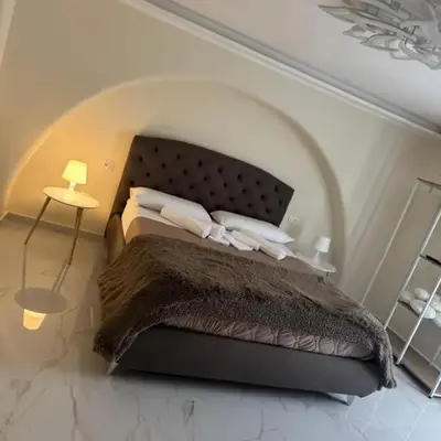 Lombardo House