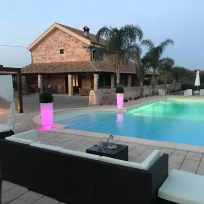 Piscina di Mythos Holidays & Events o nelle vicinanze