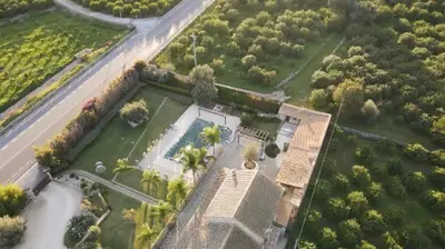 Vista aerea di Mythos Holidays & Events