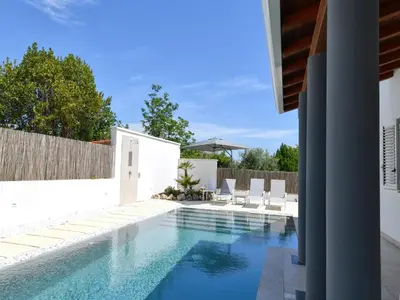 Piscina di Nice Apartment with Pool o nelle vicinanze