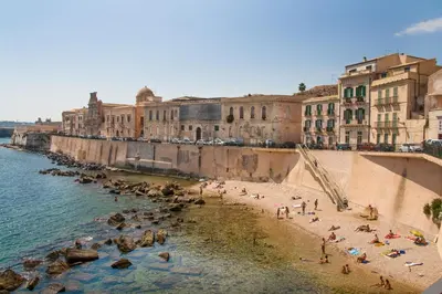 Paesaggio naturale nelle vicinanze della casa vacanze