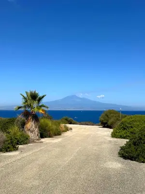 Paesaggio naturale nelle vicinanze della villa