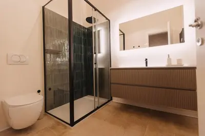 Bagno di Dimora Crocefisso