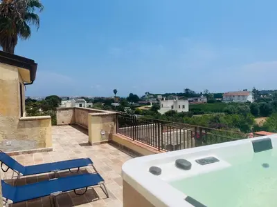 Piscina di Pater Familias- Sea at 300 mt with private terrace o nelle vicinanze