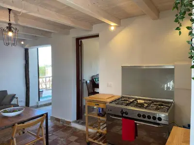 Cucina o angolo cottura di Pater Familias- Sea at 300 mt with private terrace
