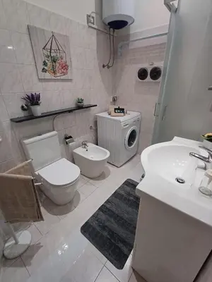 Bagno di Domus Bella Civita Very central apartment in the historic area of Catania