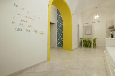 Cucina o angolo cottura di A casa di amici