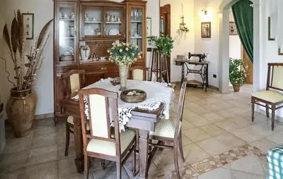 Area soggiorno di 3 Bedroom Stunning Home In Canicattini Bagni