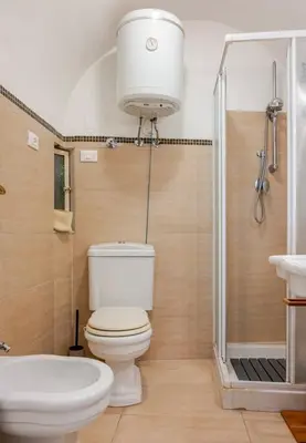 Bagno di Spazio apartments Etnea