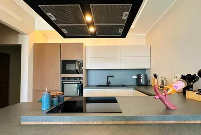 Cucina o angolo cottura di Sky & Sand Holiday Home