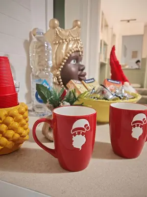 Set per la preparazione di tè e caffè presso Ortigia Domus