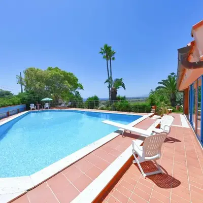 Villa with private pool near Terrauzza