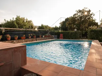 Piscina di Holiday Home in Siracusa with garden o nelle vicinanze