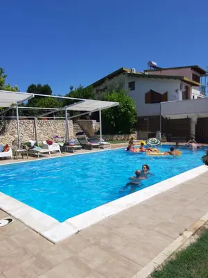 Piscina di Villa Belfronte o nelle vicinanze