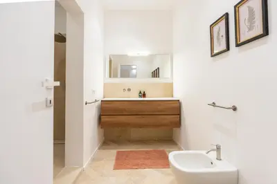 Bagno di Vico Trigona con terrazza e jacuzzi riscaldata