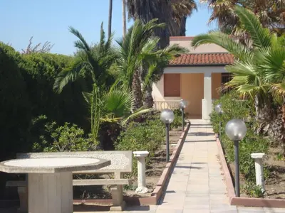 Giardino di Holiday Home Villa Degli Angeli mit Blick auf das Meer by Interhome