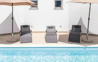 Piscina di Beautiful Apartment In Marzamemi With Wifi o nelle vicinanze