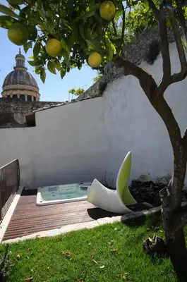 Piscina di Iblainsuite o nelle vicinanze