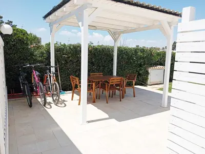 Balcone o terrazza di Semi-Detached Home with Private Garden