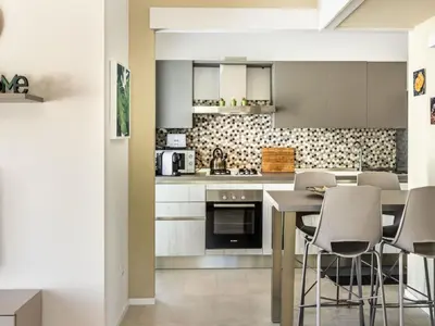 Cucina o angolo cottura di Holiday Home Villa 'Gesamte Struktur by Interhome