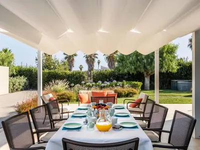 Giardino di Holiday Home 'Villa Paolo' mit Gemeinschaftspool by Interhome