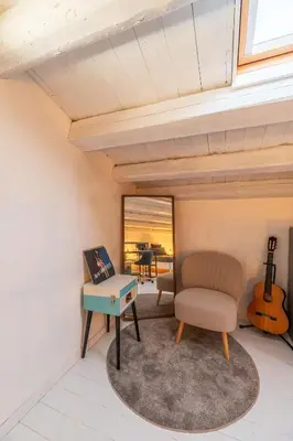 Area soggiorno di The Seafarers House - Latitude 37N in Ortigia