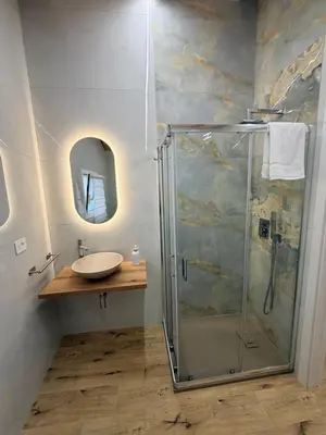 Bagno di Three diamonds house