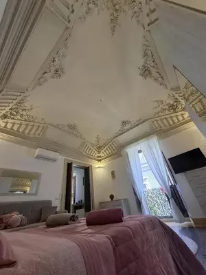 TV o dispositivi per l'intrattenimento presso casa teatro 2