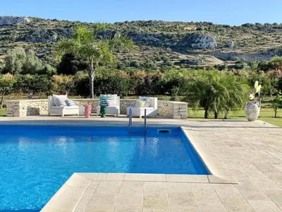 Piscina di Villa Nivara o nelle vicinanze