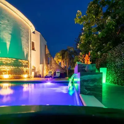 Pink Moon Private Luxury Villa Secluded Garden 5 Bedroom 4 en suite Bathrooms with Private Pool CAT 6 WiFi Close to Beach