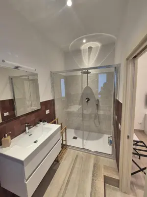 Bagno di E-Kosmos