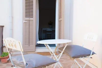 Balcone o terrazza di Caleidoscopio Rosso