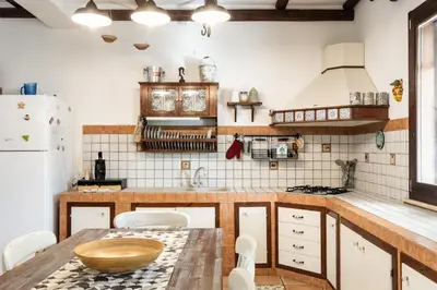 Cucina o angolo cottura di A Due passi dal Mare Villas