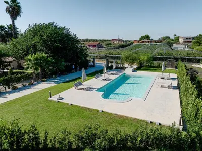 Piscina di Apartment Landhaus Appartement Ulivo by Interhome o nelle vicinanze