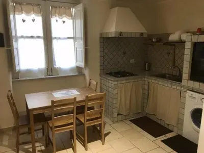 Cucina o angolo cottura di Apartment Alley's Haus by Interhome