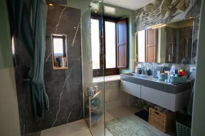 Bagno di Artemis Deluxe - Elegante terratetto nel cuore di Ortigia