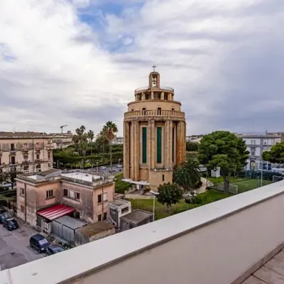 Vista generica su Siracusa o vista sulla città dall'interno dell'appartamento