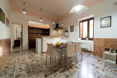 Cucina o angolo cottura di GuestHost - A-Mare Ortigia - Palazzo Candido
