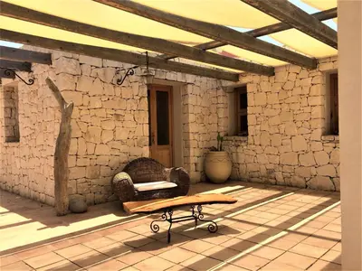 Area soggiorno di Holiday Home Casa Bedda by Interhome