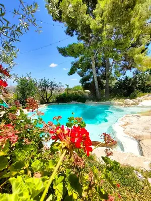 Piscina di Oasi conca d'oro glamping o nelle vicinanze