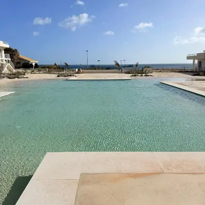 Piscina di MarzAura Elegant Holiday Home in Marzamemi o nelle vicinanze