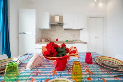 Cucina o angolo cottura di Villa Nereide Fontane Bianche - SiciliaVacanza