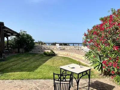 Paesaggio naturale nelle vicinanze della casa vacanze