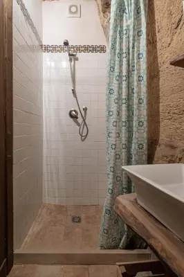Bagno di Si-Moutique, le Case-grotte degli Avi 2