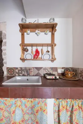 Cucina o angolo cottura di SI-Moutique Le Case degli Avi barocche, con terrazza panoramica