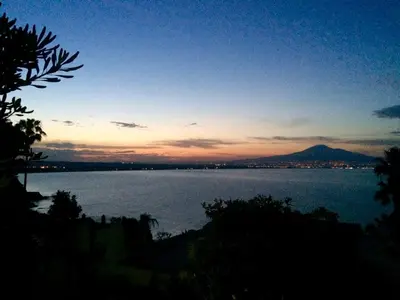 Paesaggio naturale nelle vicinanze della villa
