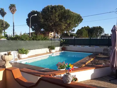 Piscina di Villa Anna B&B o nelle vicinanze