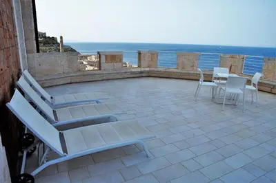 Vista generica sul mare o vista sul mare dall'interno dell'hotel
