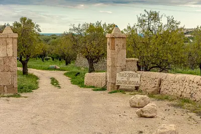 Paesaggio naturale nelle vicinanze of country house